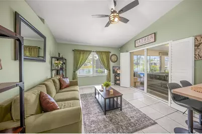 7727 36th Lane E, Sarasota, FL 34243 - Photo 7