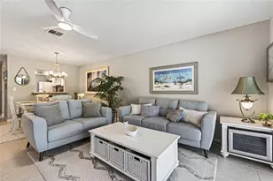 360 3 Lakes Ln, Venice, FL 34285 - Photo 7
