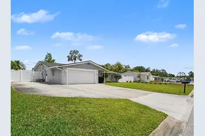 222 Malvern Drive, Venice, FL 34293 - Photo 3