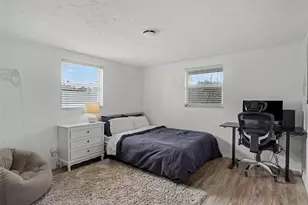 222 Malvern Dr, Venice, FL 34293 - Photo 17