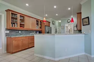 115 Grand Oak Cir, Venice, FL 34292 - Photo 13