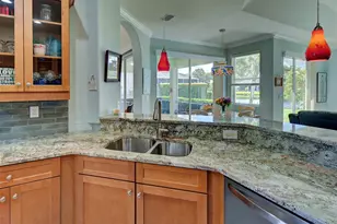115 Grand Oak Cir, Venice, FL 34292 - Photo 17