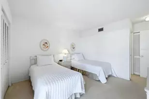 444 Cerromar Rd, Venice, FL 34293 - Photo 23