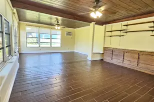 309 Park Blvd N, Venice, FL 34285 - Photo 9