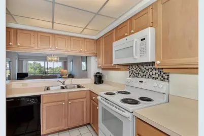 841 Wexford Boulevard #841, Venice, FL 34293 - Photo 15