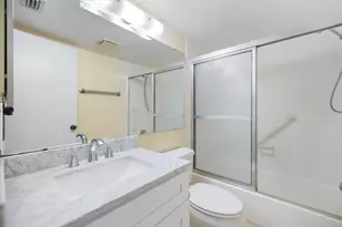 674 Bird Bay Cir, Venice, FL 34285 - Photo 21