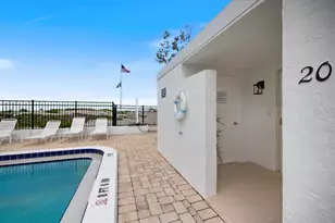 1585 Tarpon Center Dr, Venice, FL 34285 - Photo 5