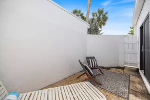 1585 Tarpon Center Dr, Venice, FL 34285 - Photo 25
