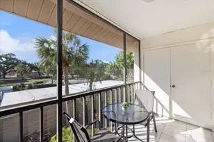 634 Bird Bay Dr E, Venice, FL 34285 - Photo 19