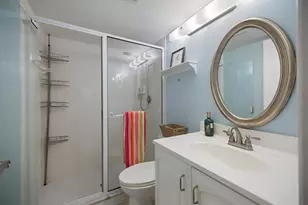 634 Bird Bay Dr E, Venice, FL 34285 - Photo 23