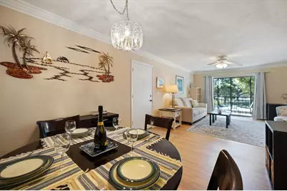 634 Bird Bay Drive E #201, Venice, FL 34285 - Photo 9