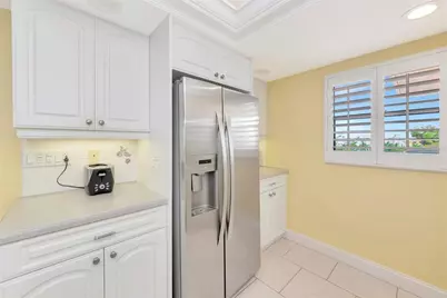 6480 Midnight Pass Road #503, Sarasota, FL 34242 - Photo 13