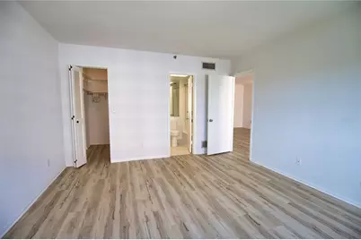 [Address not provided], Venice, FL 34285 - Photo 15