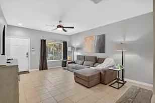 12338 Destiny Dr, Venice, FL 34292 - Photo 7
