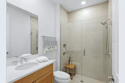 18645 Midsummer Place, Venice, FL 34293 - Photo 23