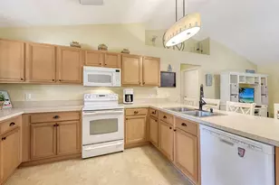 25082 Wateau Ct, Punta Gorda, FL 33983 - Photo 11