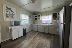 5120 8th A St E, Bradenton, FL 34203 - Photo 17