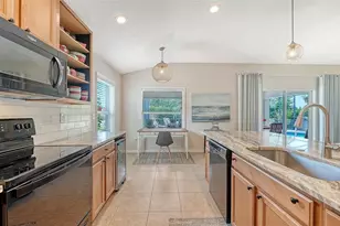 5235 Layton Dr, Venice, FL 34293 - Photo 13
