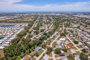 1417 Terrace Dr, Venice, FL 34285 - Photo 7