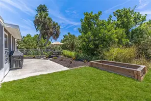 1417 Terrace Dr, Venice, FL 34285 - Photo 11