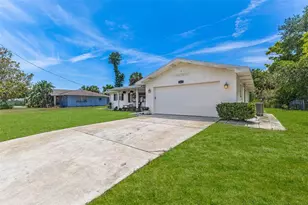 1417 Terrace Dr, Venice, FL 34285 - Photo 5