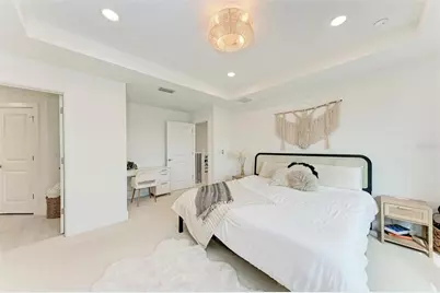 12816 Morning Mist Place, Venice, FL 34293 - Photo 19