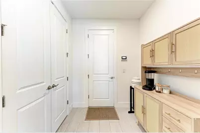 12816 Morning Mist Place, Venice, FL 34293 - Photo 17