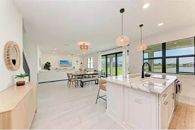 12816 Morning Mist Place, Venice, FL 34293 - Photo 13