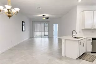 8125 Shr Lk Dr, Englewood, FL 34224 - Photo 5
