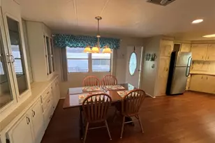 825 Jolanda Cir, Venice, FL 34285 - Photo 9