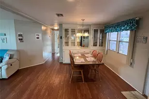 825 Jolanda Cir, Venice, FL 34285 - Photo 19