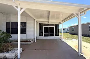 717 Riverview Cir, North Port, FL 34287 - Photo 3