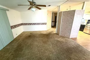 717 Riverview Cir, North Port, FL 34287 - Photo 5