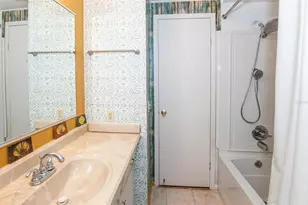 878 Jolanda Cir, Venice, FL 34285 - Photo 23