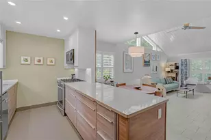 5033 Village Gardens Dr, Sarasota, FL 34234 - Photo 9