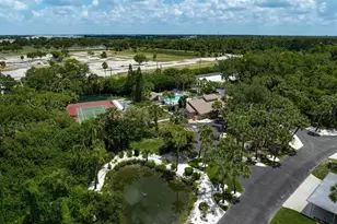 5033 Village Gardens Dr, Sarasota, FL 34234 - Photo 31