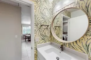 5033 Village Gardens Dr, Sarasota, FL 34234 - Photo 21