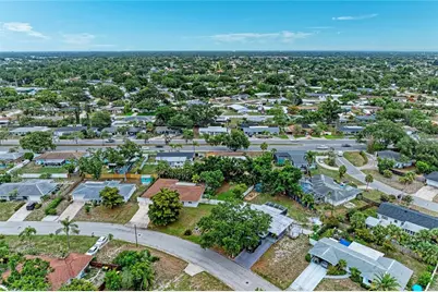 2317 S Tuttle Avenue, Sarasota, FL 34239 - Photo 47