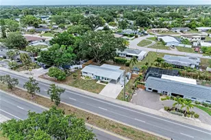 2317 S Tuttle Ave, Sarasota, FL 34239 - Photo 53