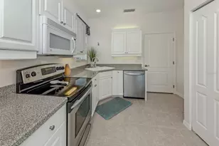 1629 Monarch Dr, Venice, FL 34293 - Photo 15