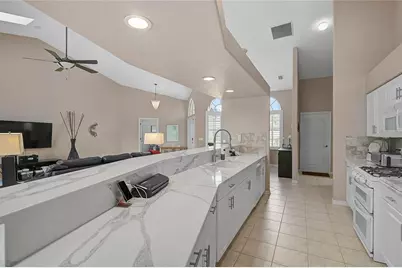 4811 Via San Tomaso, Venice, FL 34293 - Photo 9
