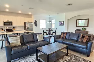 10825 Tarflower Dr, Venice, FL 34293 - Photo 11