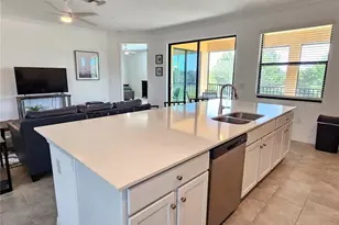 10825 Tarflower Dr, Venice, FL 34293 - Photo 21