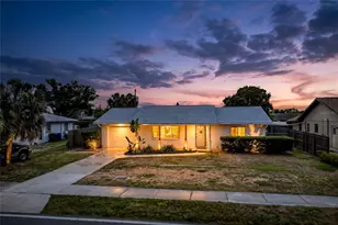 532 Center Rd, Venice, FL 34285 - Photo 3