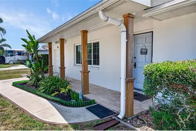 532 Center Road, Venice, FL 34285 - Photo 13