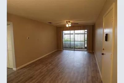 622 Bird Bay Drive S #103, Venice, FL 34285 - Photo 5