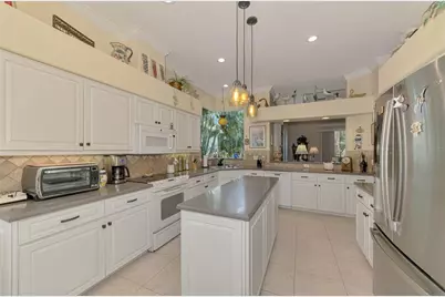 625 Misty Pine Drive, Venice, FL 34292 - Photo 19