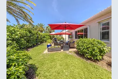 1102 Southlake Court, Venice, FL 34285 - Photo 15