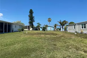 530 Parkwood Ave, North Port, FL 34287 - Photo 1