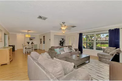 3078 Spencer Lane, Sarasota, FL 34239 - Photo 13